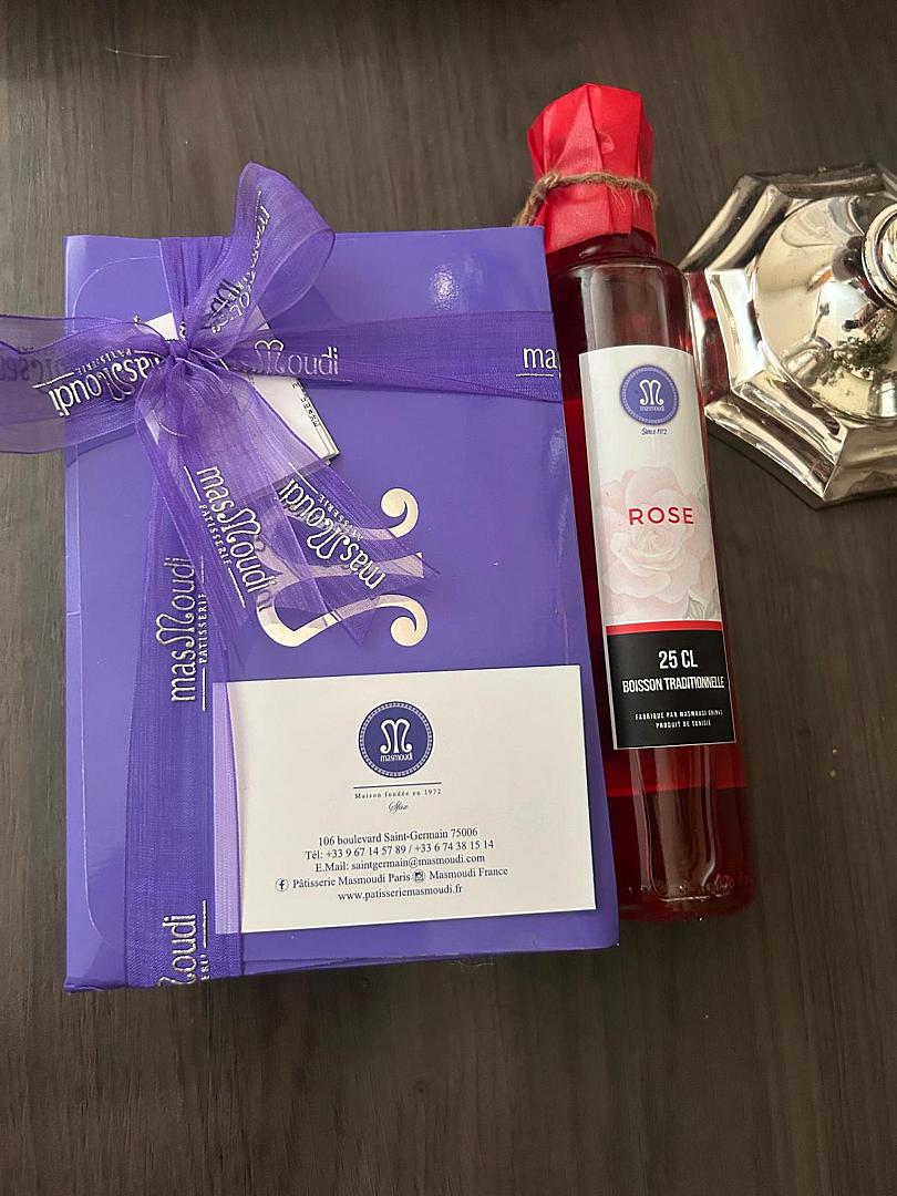 COFFRET PATISSERIE RAFFINEES ET Sirop de Rose